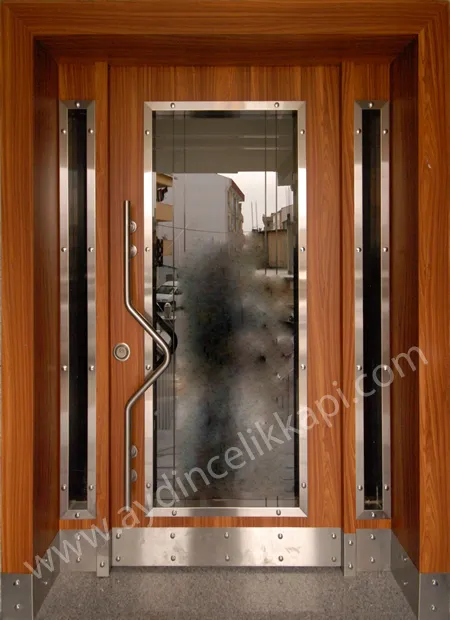 Apartman kapısı